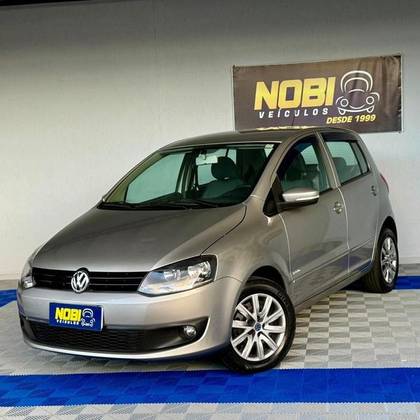 VOLKSWAGEN FOX 1.0 MI 8V FLEX 4P MANUAL VOLKSWAGEN FOX 1.0 MI 8V FLEX 4P MANUAL